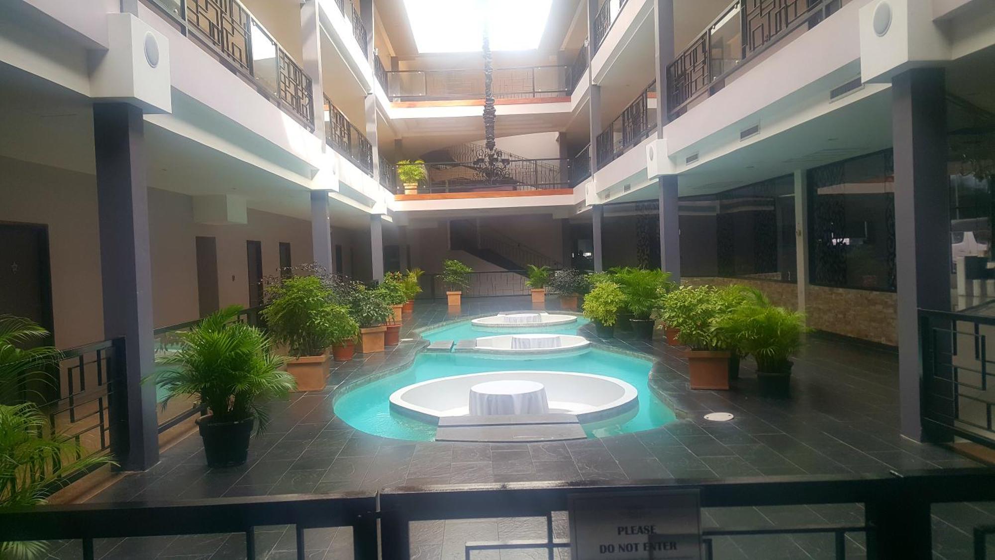 Regent Star Hotel Piarco Kültér fotó