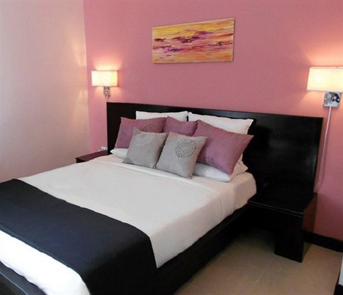 Regent Star Hotel Piarco Kültér fotó